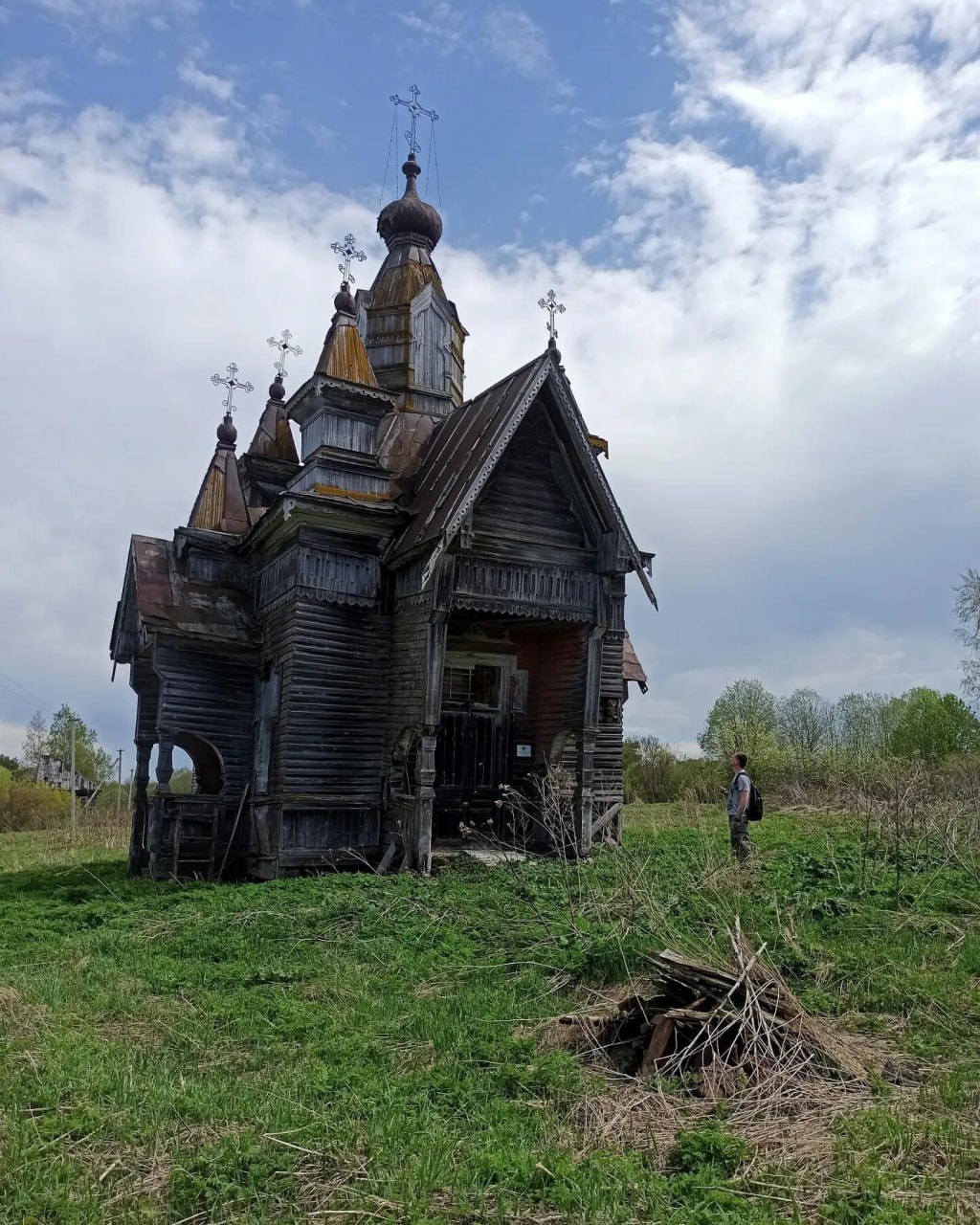 Храм в деревне Гризино