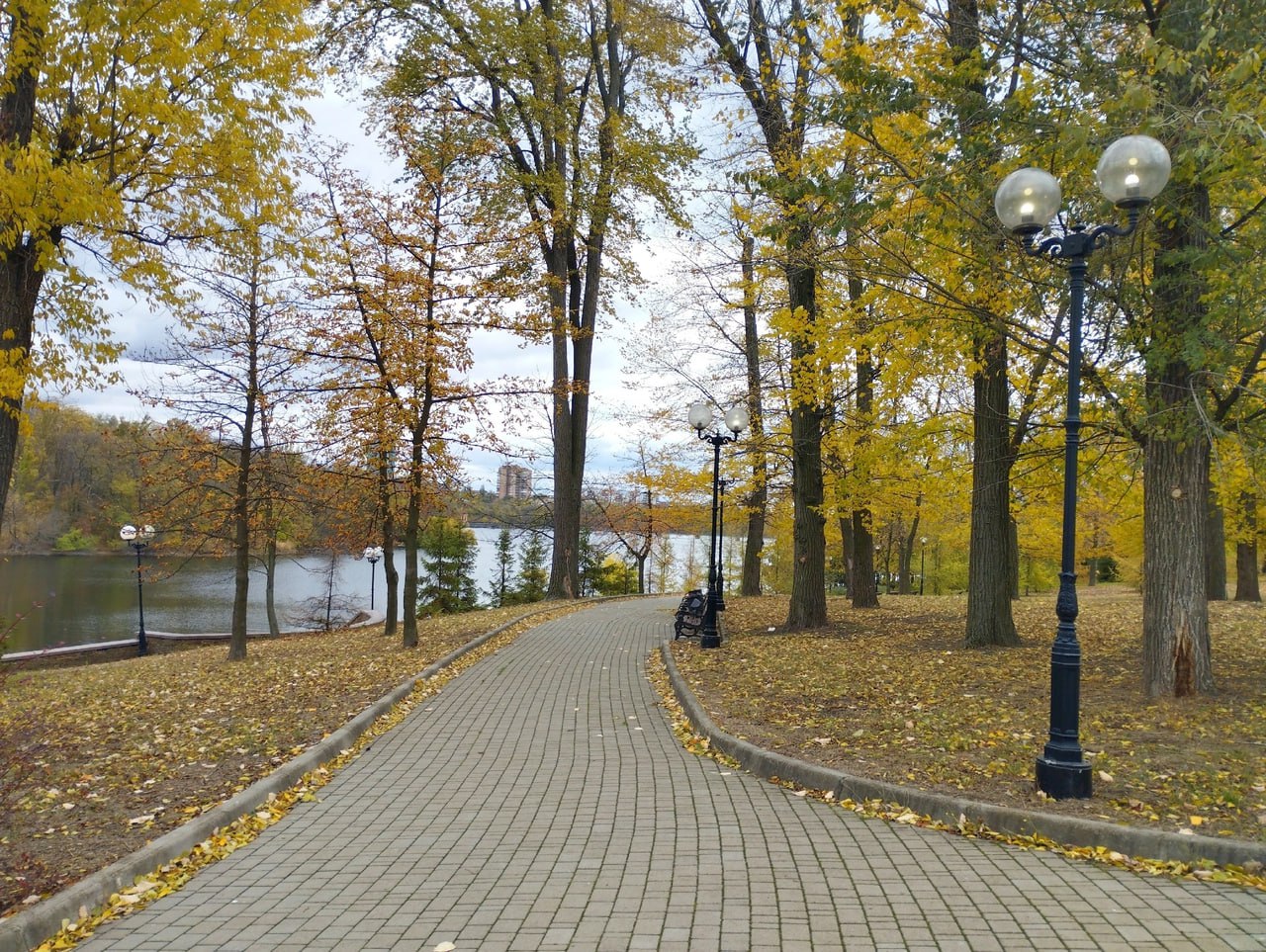Донецк
