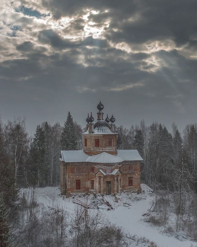 Храмовый комплекс погоста Высоко