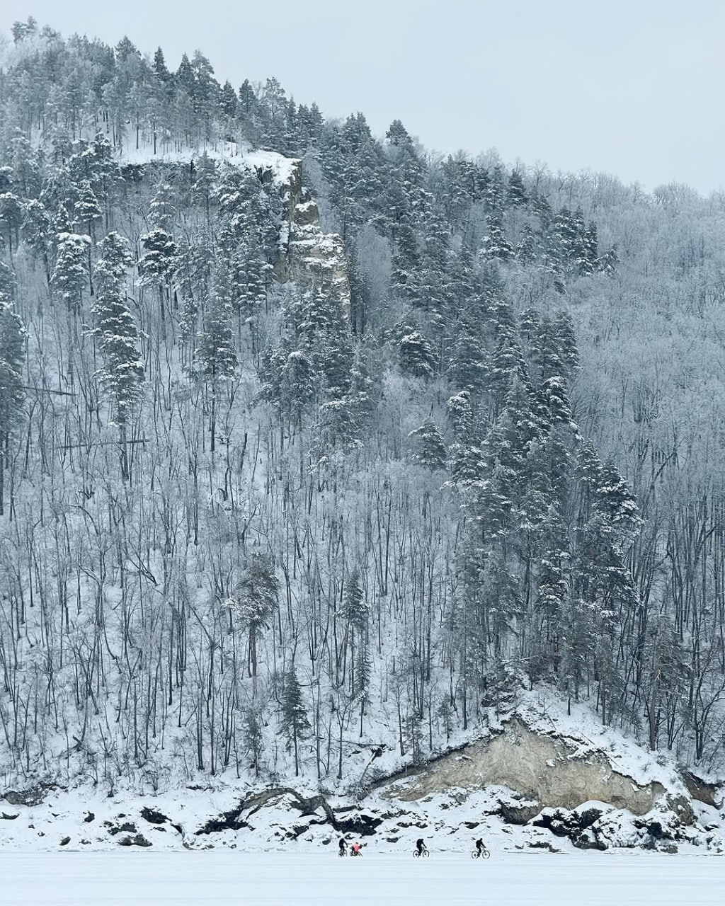 Белый камень