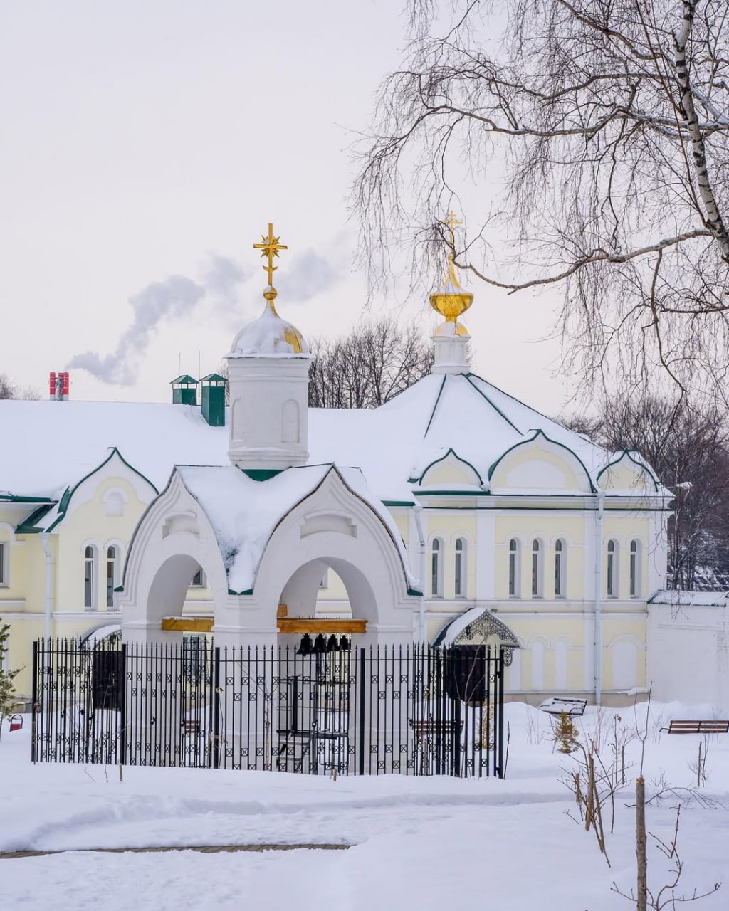 Богоявленский монастырь