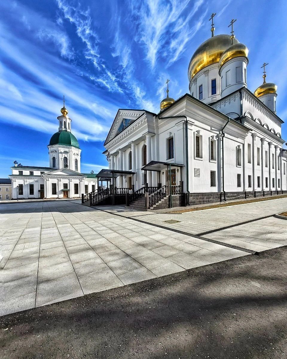 Свято-Успенская Саровская пустынь