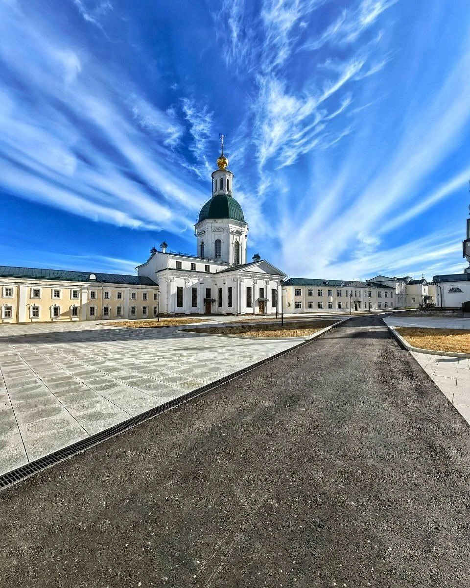 Свято-Успенская Саровская пустынь