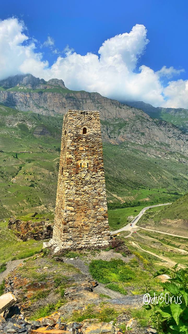 Башня Курта и Тага