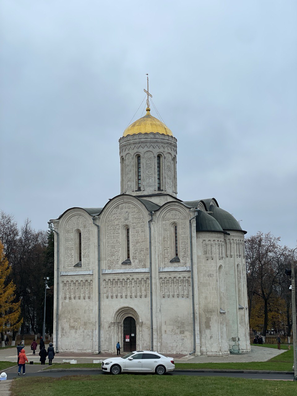 Дмитриевский собор во Владимире