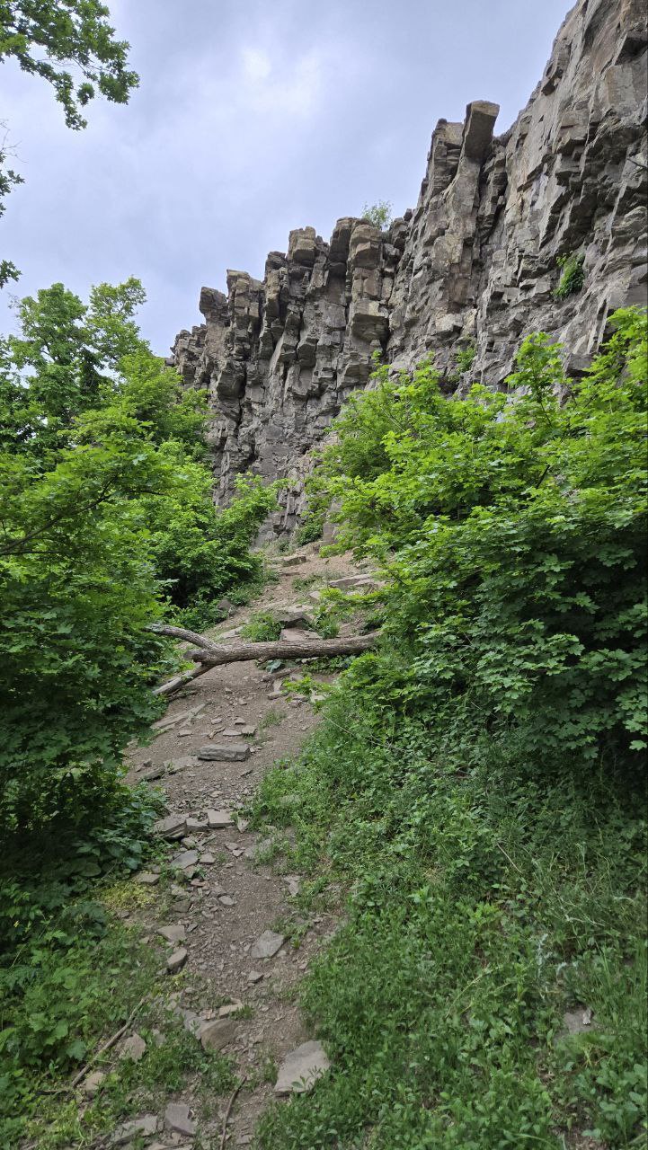 Прохоровские скалы