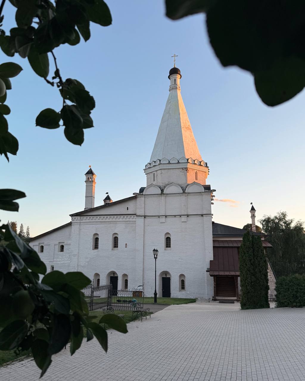 Старицкий Свято-Успенский монастырь