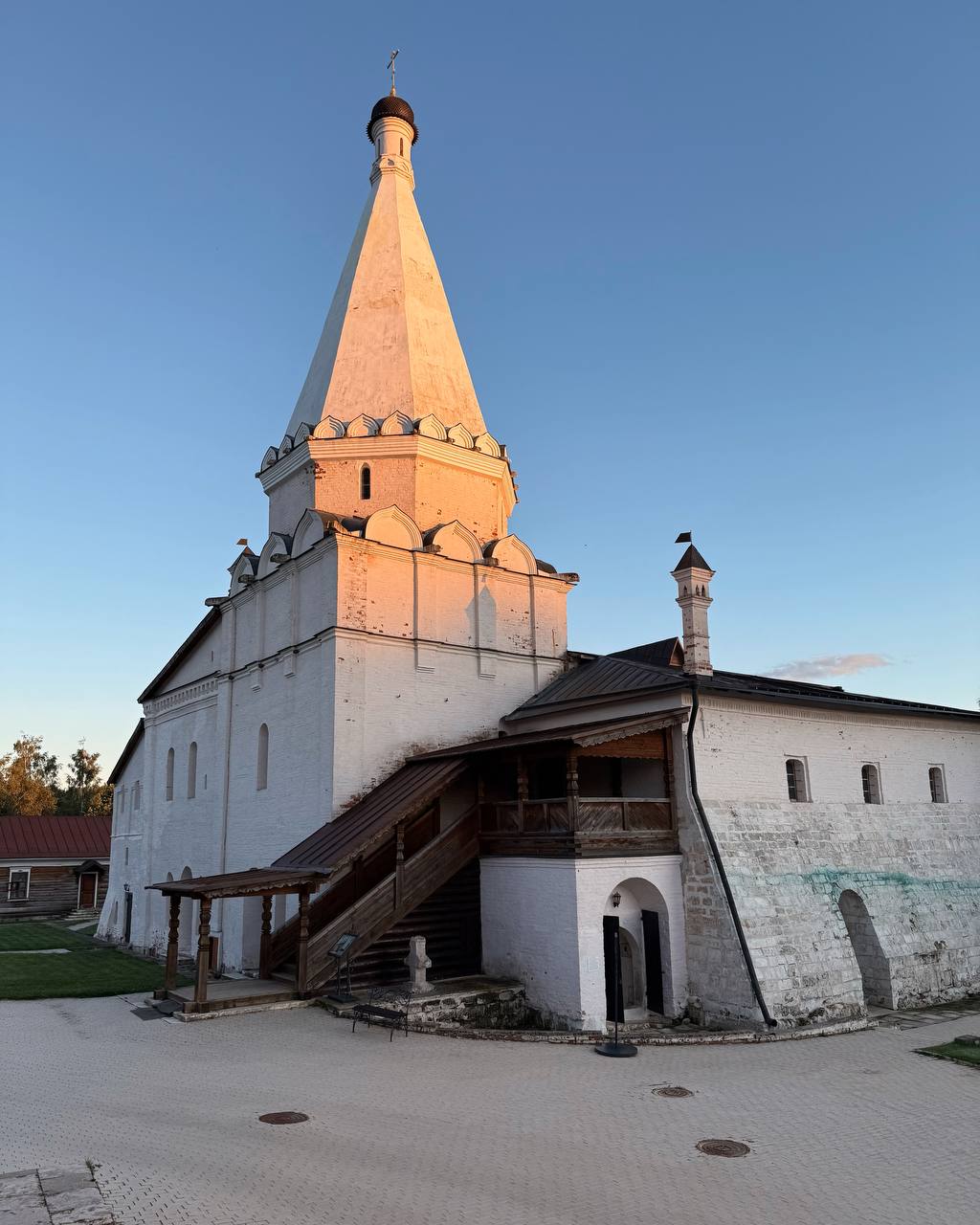 Старицкий Свято-Успенский монастырь