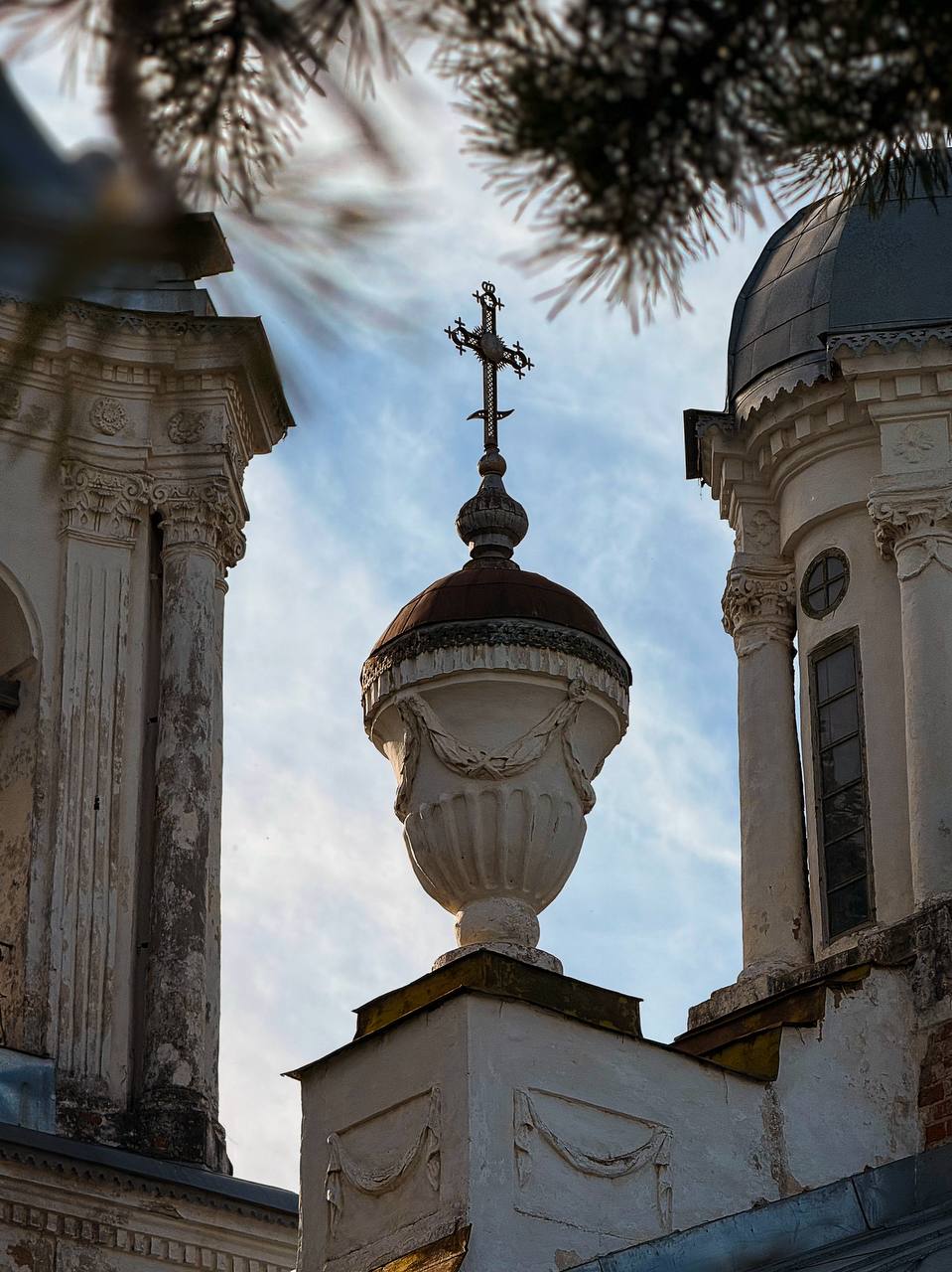 Храм Варлаама Хутынского