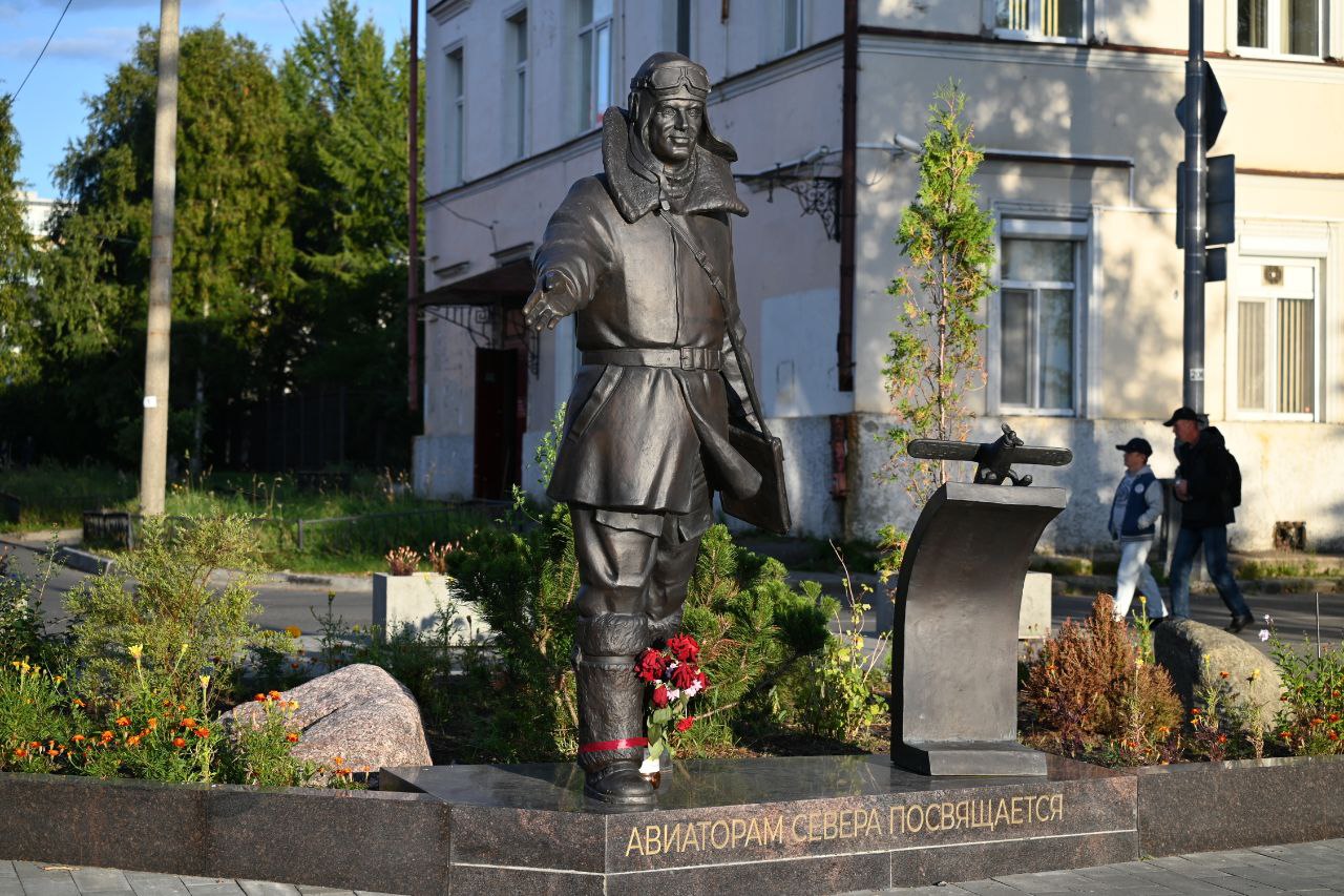 Село Холмогоры